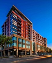 1004-1028 E Washington Ave, Madison, WI à louer Photo intérieure- Image 1 de 29