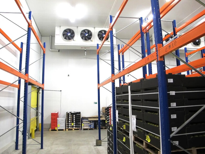 Flex in Cavaillon for sale - Interior Photo - Image 3 of 6