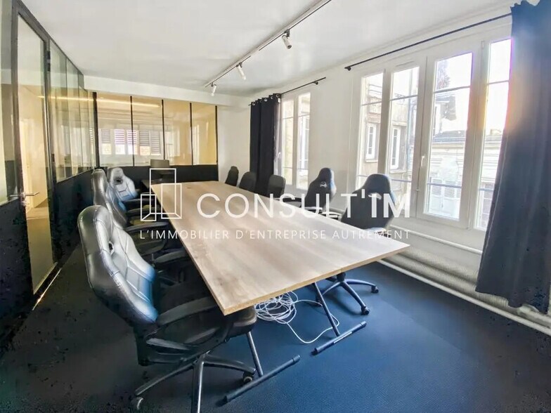 Office in Asnières-sur-Seine for lease - Building Photo - Image 3 of 9