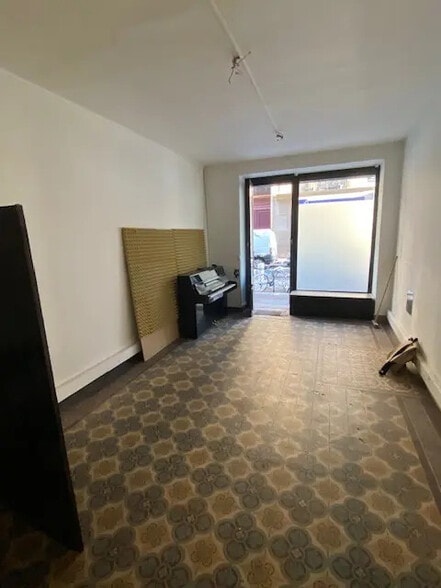 13 Rue Cavallotti, Paris à vendre - Photo intérieure - Image 2 de 10