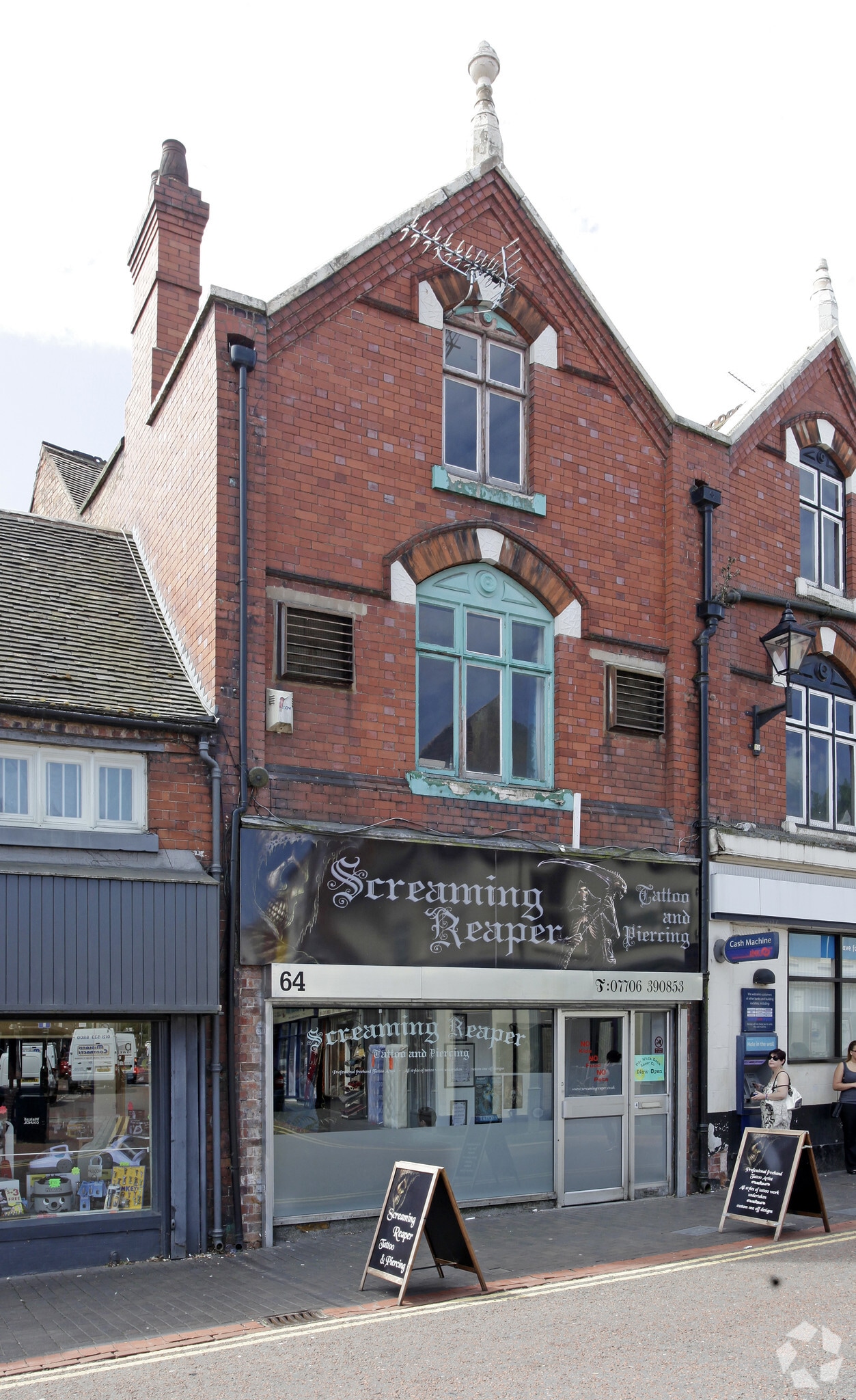 64 Wolverhampton St, Willenhall for lease Primary Photo- Image 1 of 4