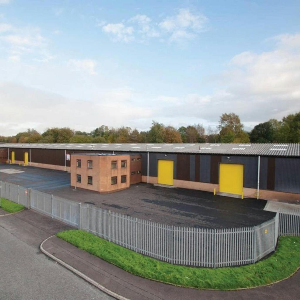 Royle Pennine Estate, Rochdale à louer Photo du bâtiment- Image 1 de 4