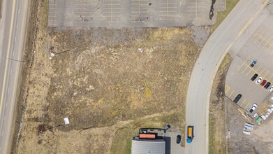 200 Rue Commerciale, Donnacona, QC - AÉRIEN  Vue de la carte - Image1