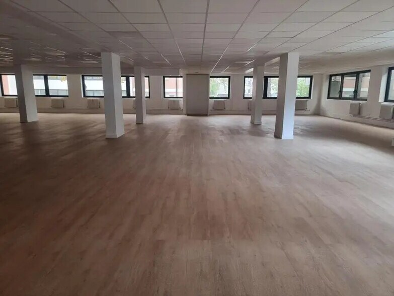Bureau dans Montreuil à louer - Photo intérieure - Image 2 de 16