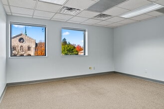 322 W Lincoln Ave, Royal Oak, MI for lease Building Photo- Image 2 of 11