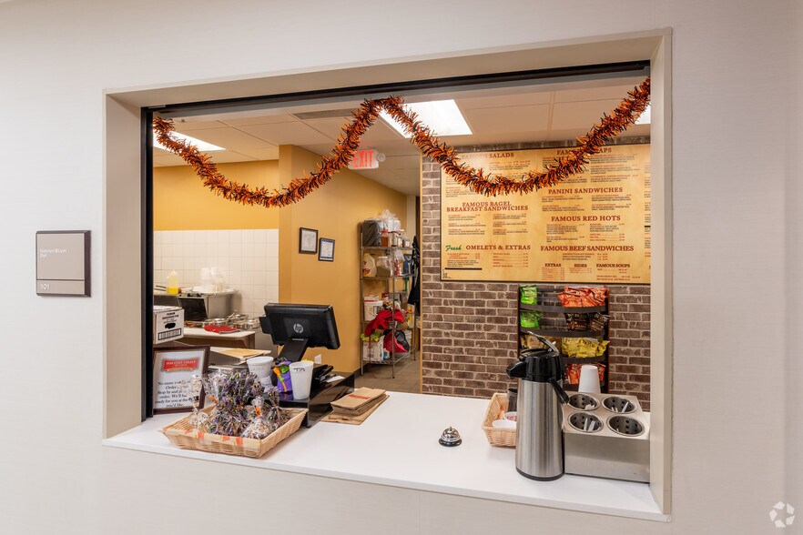 4343 Commerce Ct, Lisle, IL à louer - Photo intérieure - Image 3 de 10