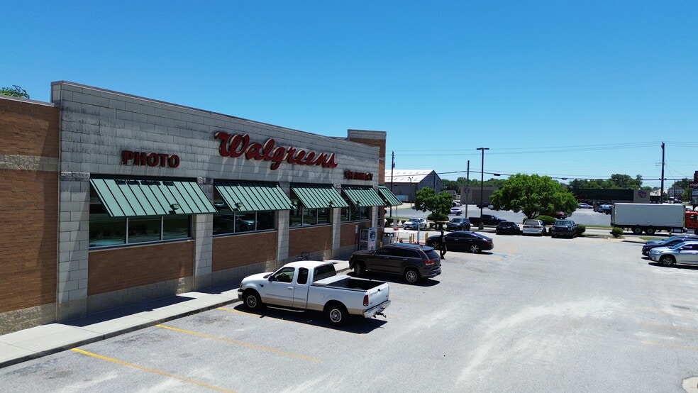 201 N Lafayette Dr, Sumter, SC for sale - Building Photo - Image 3 of 7