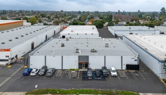 Plus de détails pour 7886 Deering Ave, Canoga Park, CA - Industriel à louer