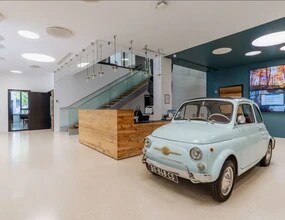 10 Rue Jean Marcuit, Lyon for lease Interior Photo- Image 1 of 15