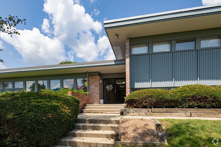 45-49 Walpole St, Norwood, MA à louer - Photo du bâtiment - Image 3 de 3