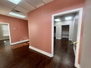 1770 Old Spring House Ln, Atlanta, GA for lease Interior Photo- Image 1 of 2