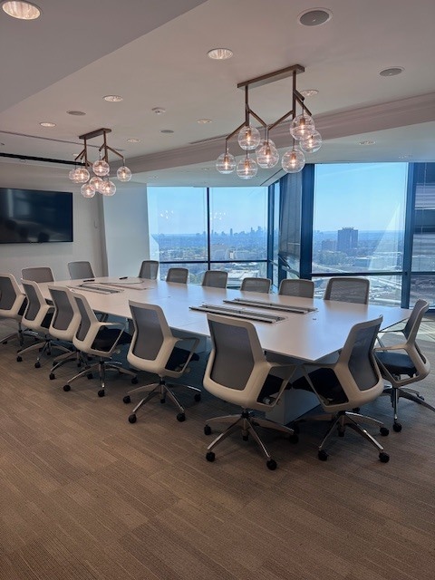 6 Concourse Pky NE, Atlanta, GA à louer Photo intérieure- Image 1 de 6