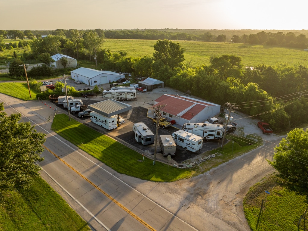 23621 S State Route 291, Harrisonville, MO for sale Primary Photo- Image 1 of 40