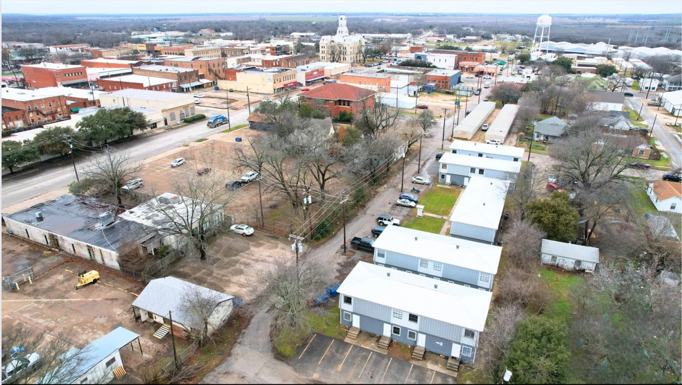 208 N Church St, Hillsboro, TX for sale - Building Photo - Image 1 of 8