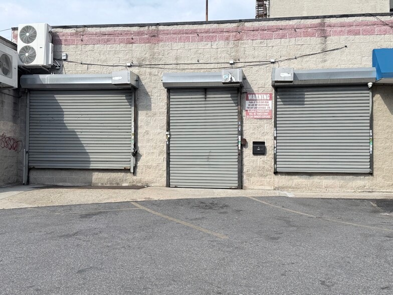609 Westchester Ave, Bronx, NY for lease - Primary Photo - Image 1 of 15