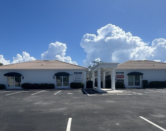 Plus de détails pour 8065-8075 Beneva Rd, Sarasota, FL - Bureau, Bureau/Médical à louer
