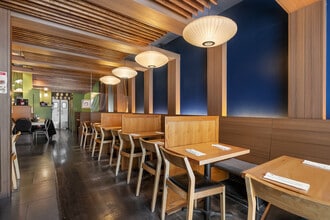 90-92 University Pl, New York, NY for lease Interior Photo- Image 2 of 7