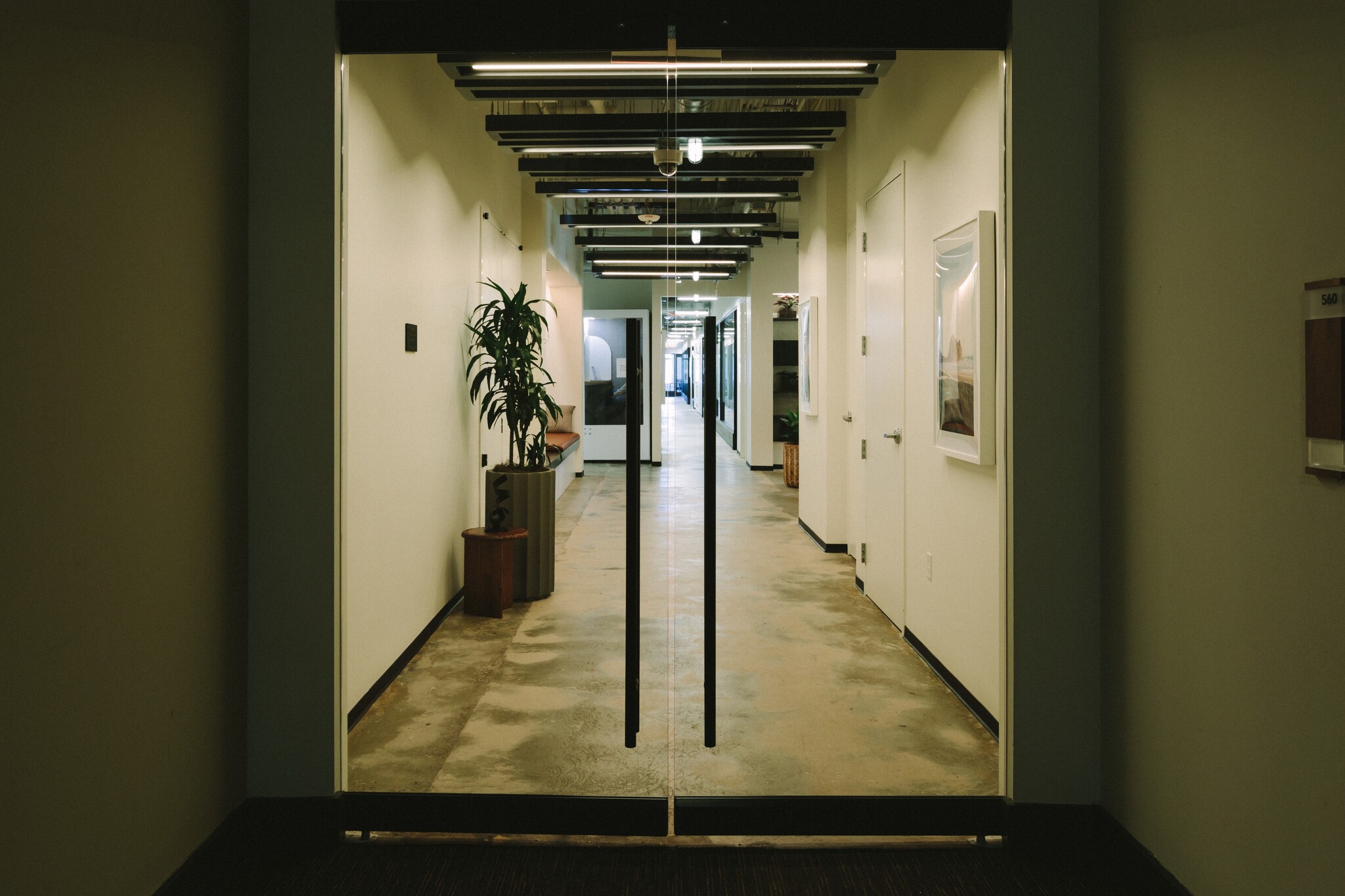 209 10th Ave S, Nashville, TN for lease Interior Photo- Image 1 of 4