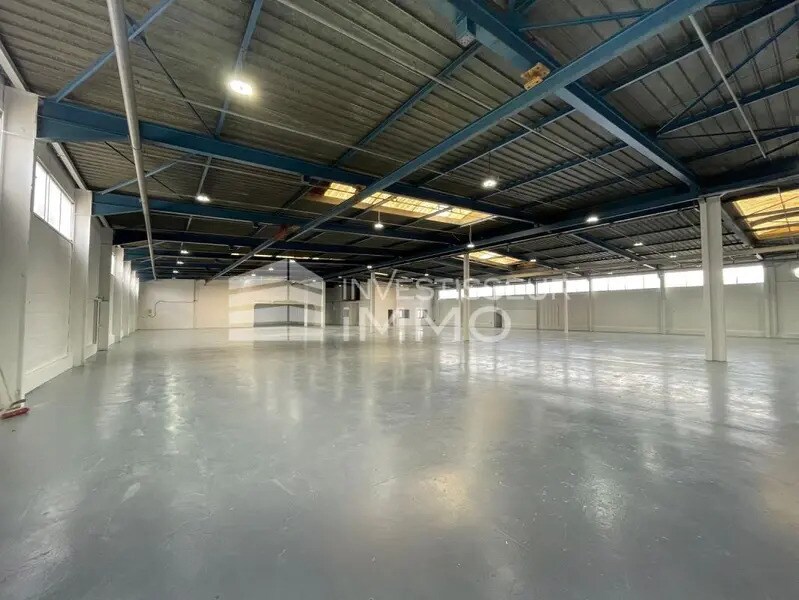 Industrial in Meaux for sale Interior Photo- Image 1 of 5