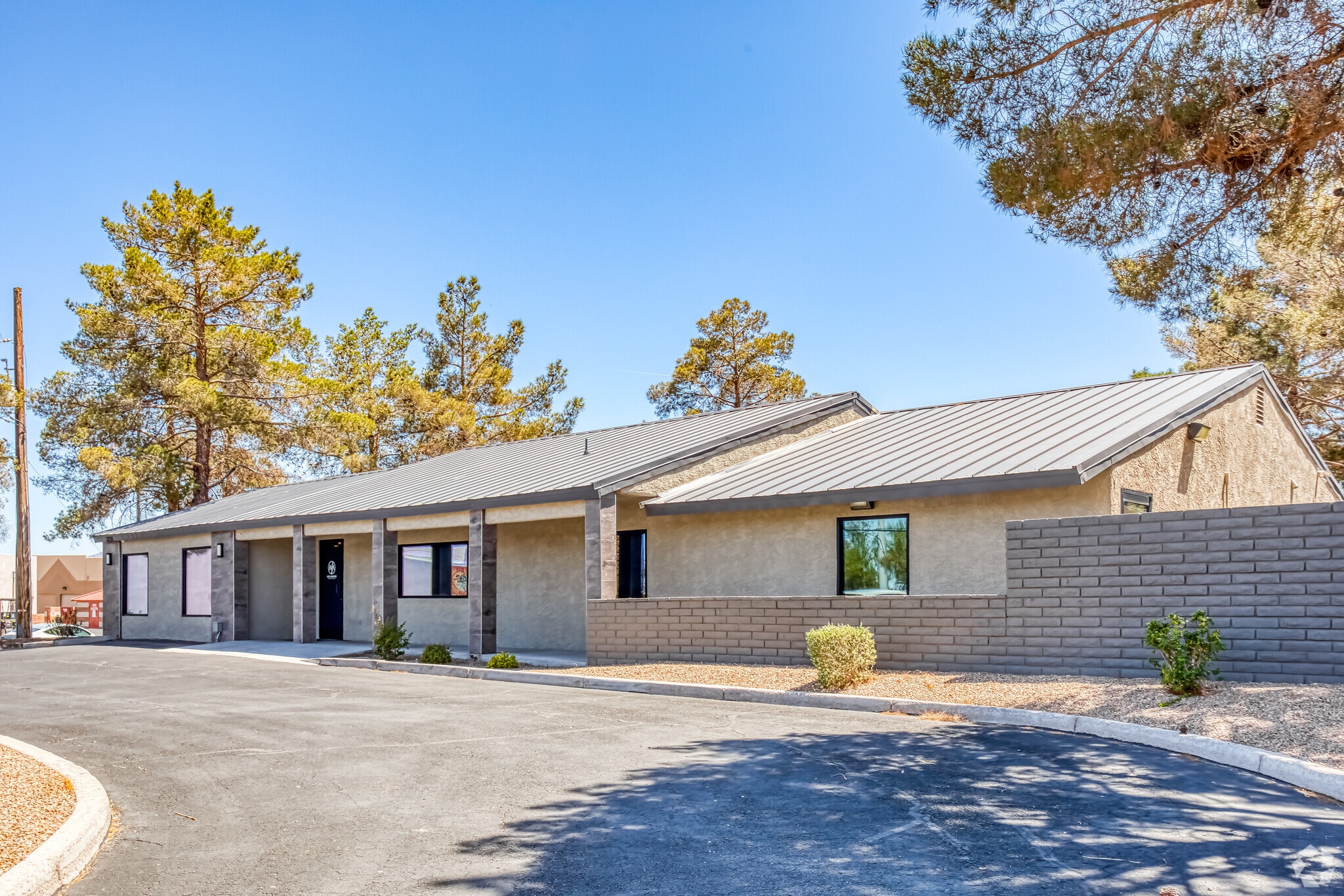3291 E Patrick Ln, Las Vegas, NV for lease Primary Photo- Image 1 of 32