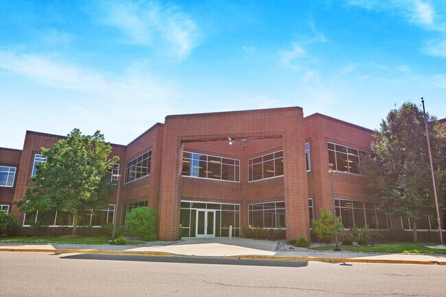 Plus de détails pour 12125 Technology Dr, Eden Prairie, MN - Local d'activités, Industriel à louer