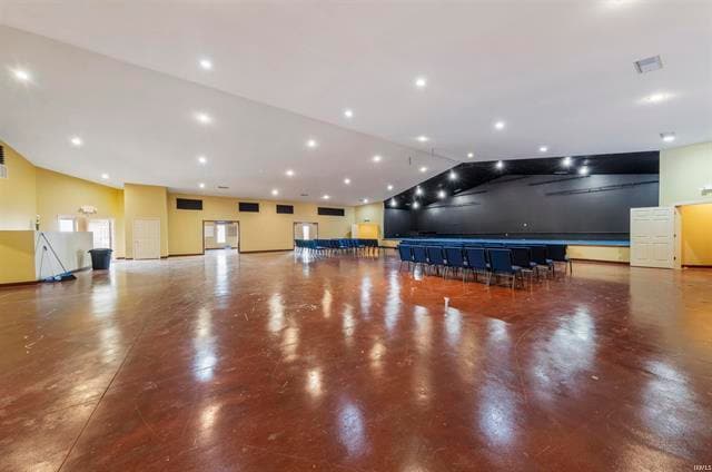 11499 Nobles Chapel Rd, Elberfeld, IN à vendre - Photo du bâtiment - Image 3 de 19