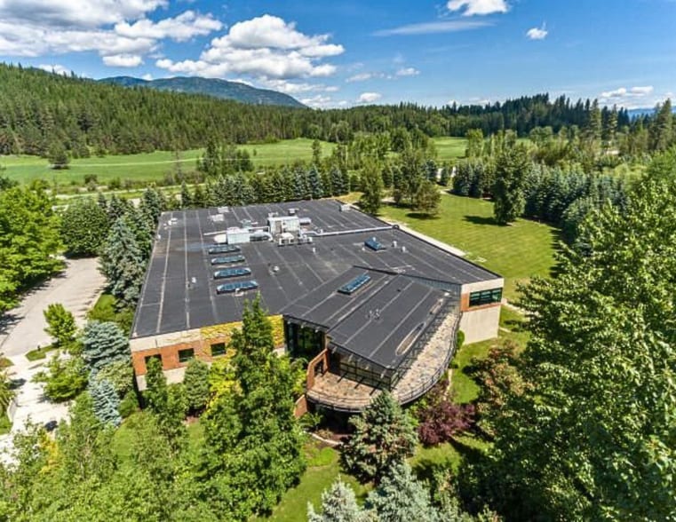 25820 Highway 2, Sandpoint, ID for lease - Building Photo - Image 2 of 16