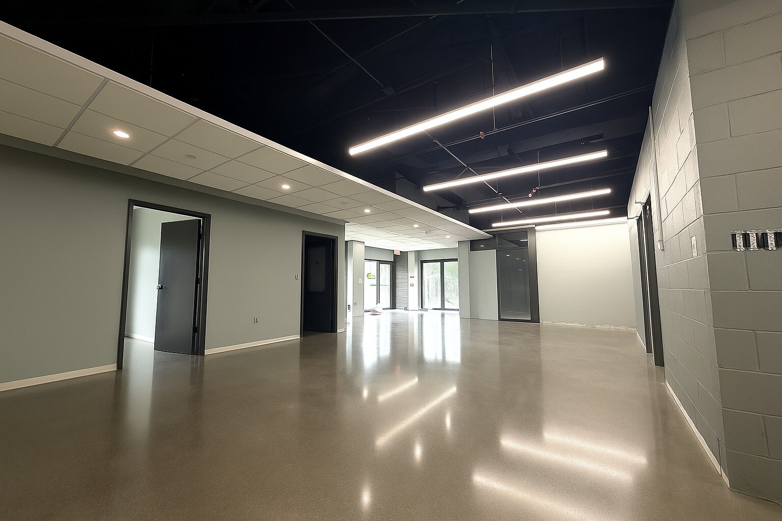 922-938 N State St, Lockport, IL à louer Photo intérieure- Image 1 de 8