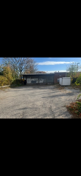 2043 Middle Country Rd, Centereach, NY for sale - Building Photo - Image 2 of 3