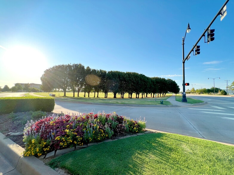 S Kelley Avenue, Edmond, OK for sale - Building Photo - Image 2 of 3