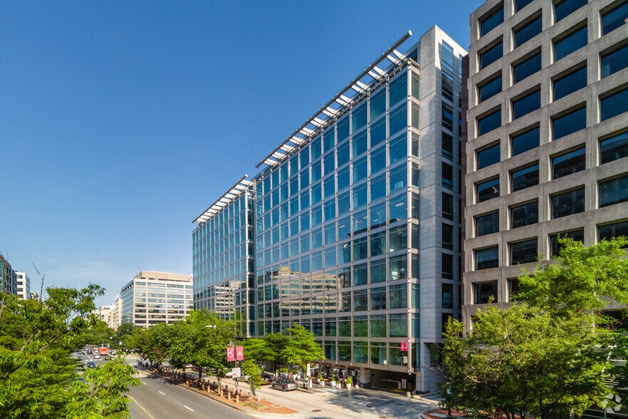 1700 K St NW, Washington, DC à louer - Photo du bâtiment - Image 3 de 27