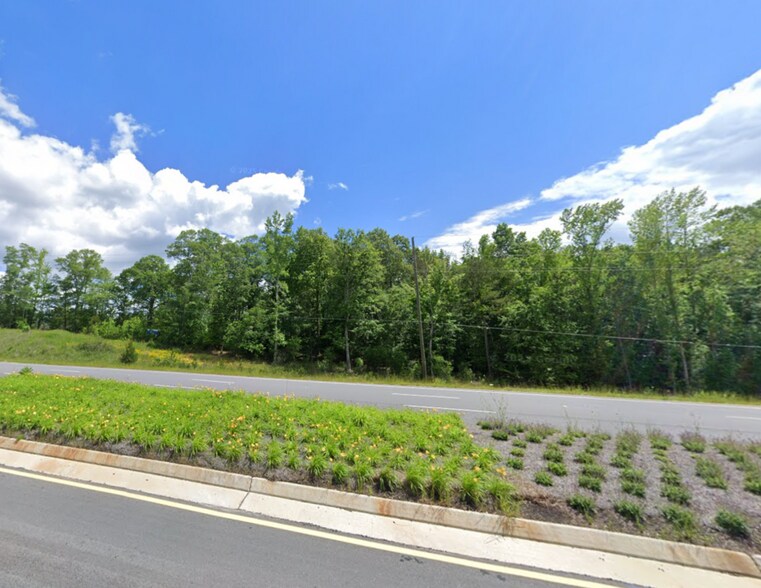 2681 Hiram Douglasville Hwy, Hiram, GA à vendre - Photo du bâtiment - Image 2 de 4