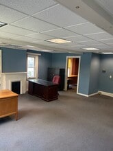 14 Elm St, Harrington Park, NJ for lease Interior Photo- Image 1 of 5
