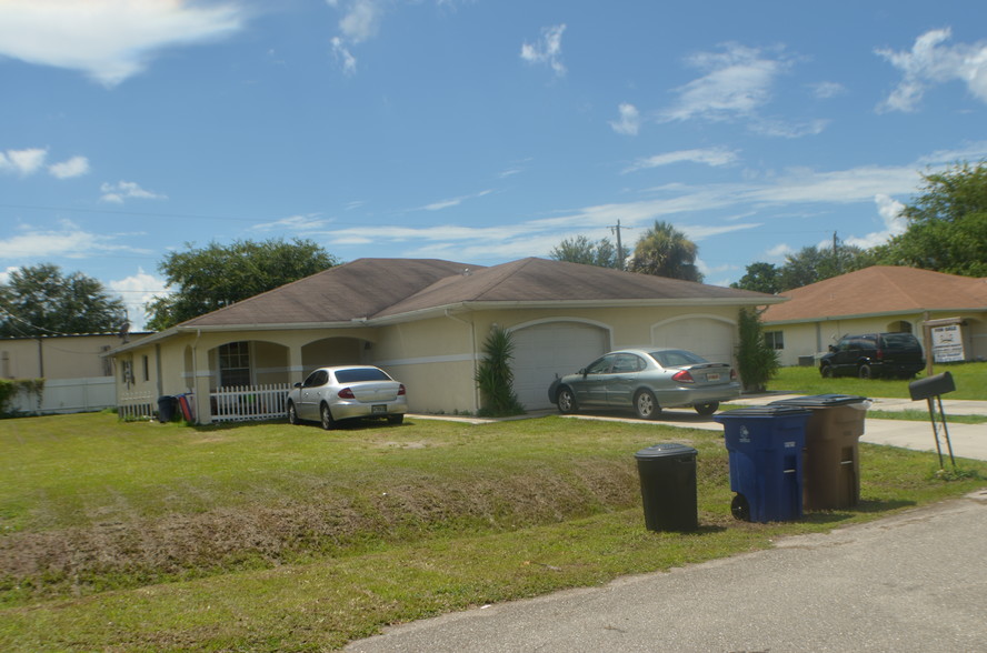 531-539 Glendale Ave, Lehigh Acres, FL à vendre - Photo principale - Image 1 de 1