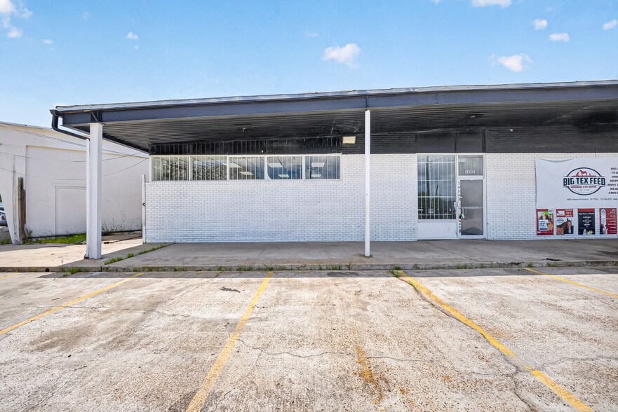 4652 Holmes Rd, Houston, TX à louer - Photo du bâtiment - Image 2 de 11