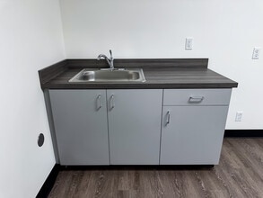 8101 SW Nyberg St, Tualatin, OR for lease Interior Photo- Image 2 of 4