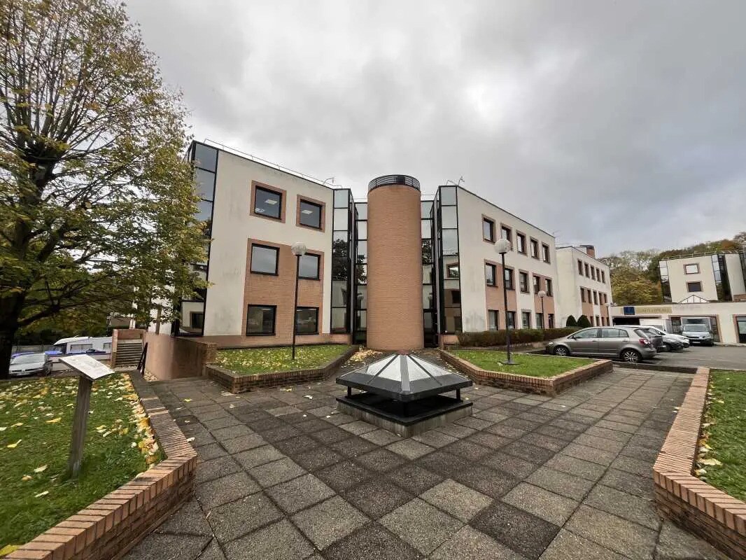 3 Bis Rue Du Petit Robinson, Jouy-en-Josas à vendre Photo du bâtiment- Image 1 de 17