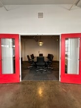 328 S Jefferson St, Chicago, IL for lease Building Photo- Image 2 of 5