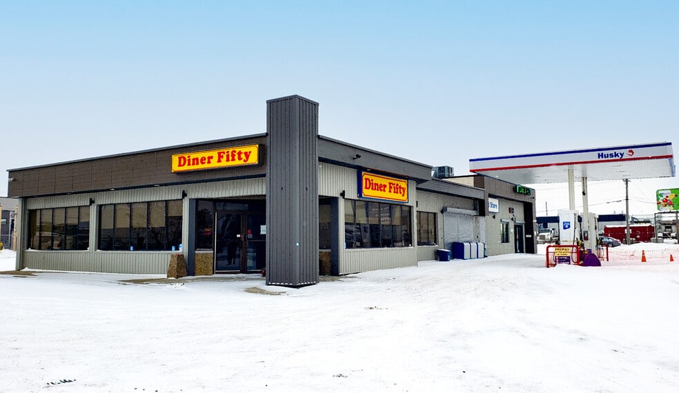 7507 50th St NW, Edmonton, AB for sale - Building Photo - Image 1 of 1