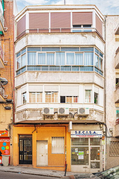 Calle Virgen del Lluc, 80, Madrid, Madrid à louer - Photo du b timent - Image 2 de 4