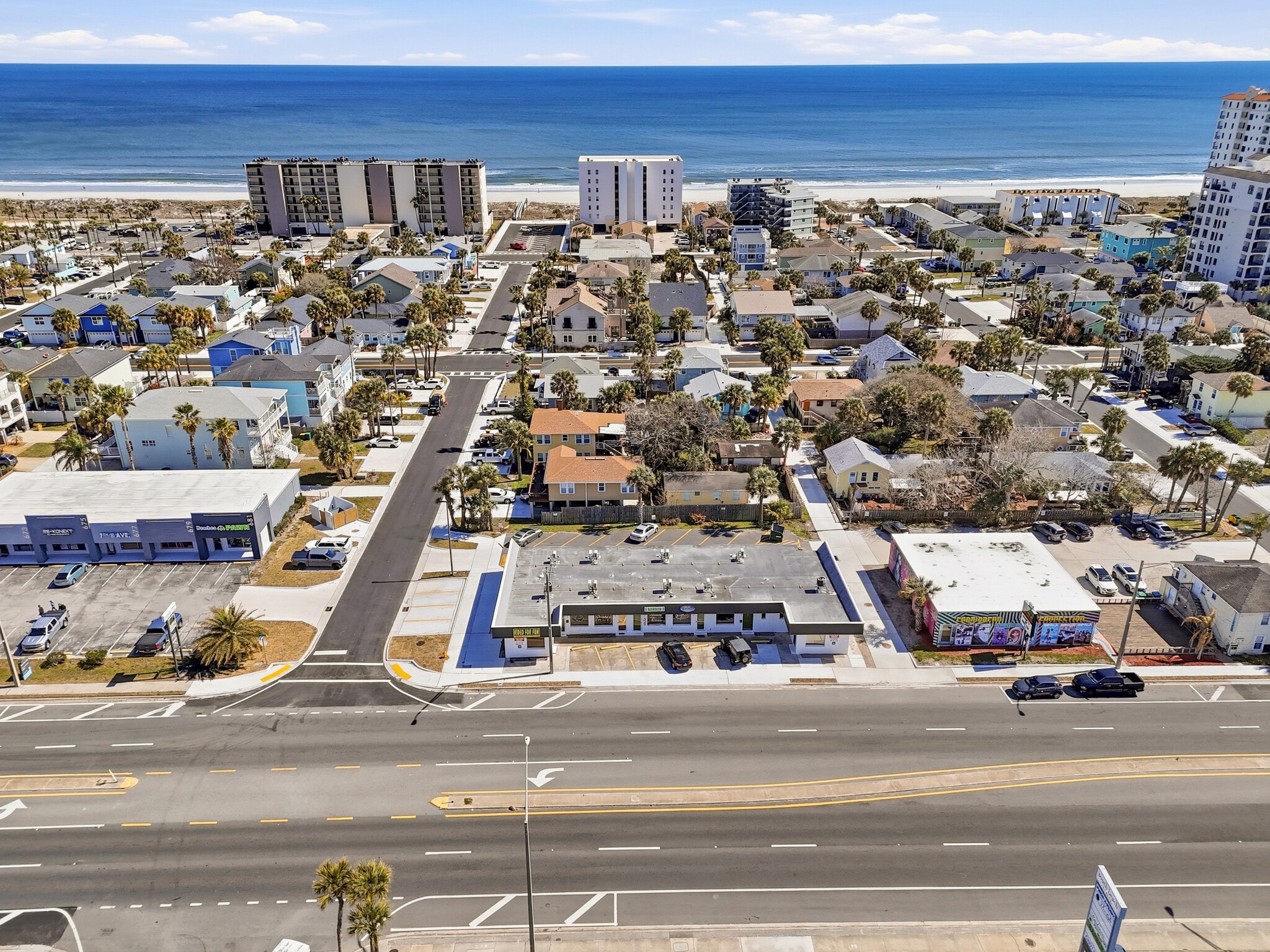 711 S 3rd St, Jacksonville Beach, FL for lease Primary Photo- Image 1 of 12