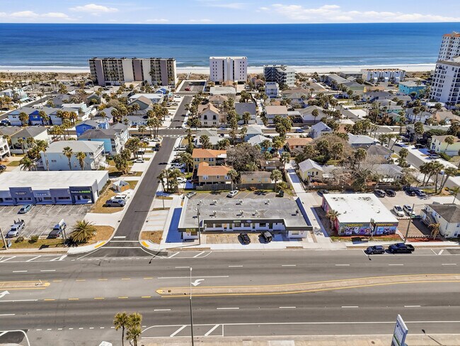 More details for 711 S 3rd St, Jacksonville Beach, FL - Office/Retail for Lease