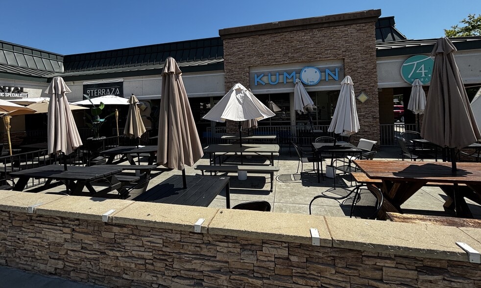 6902-6964 Almaden Expy, San Jose, CA for lease - Building Photo - Image 3 of 24