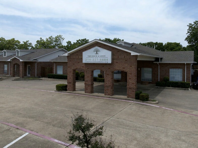 7501 Dalrock Rd, Rowlett, TX for sale - Building Photo - Image 1 of 12