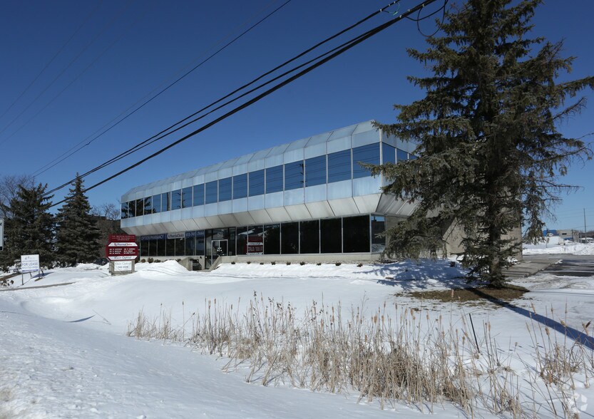 879 Shefford Rd, Ottawa, ON à vendre - Photo principale - Image 1 de 1