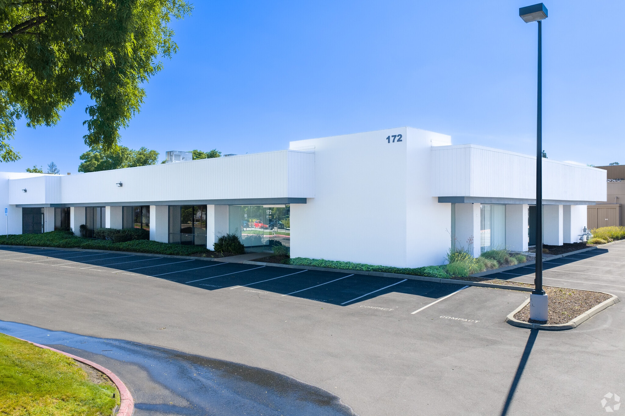 172-176 Component Dr, San Jose, CA for lease Primary Photo- Image 1 of 6