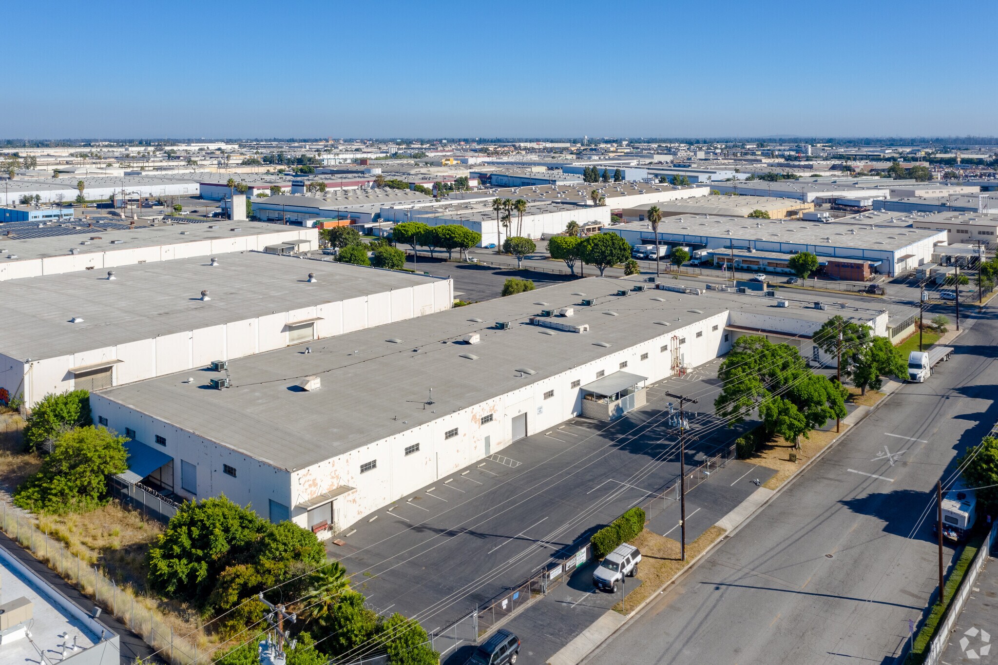 6403-6409 Gayhart St, Commerce, CA for lease Primary Photo- Image 1 of 13
