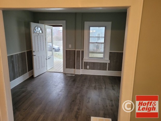 316 Main St, Wadsworth, OH à vendre - Photo intérieure - Image 3 de 6