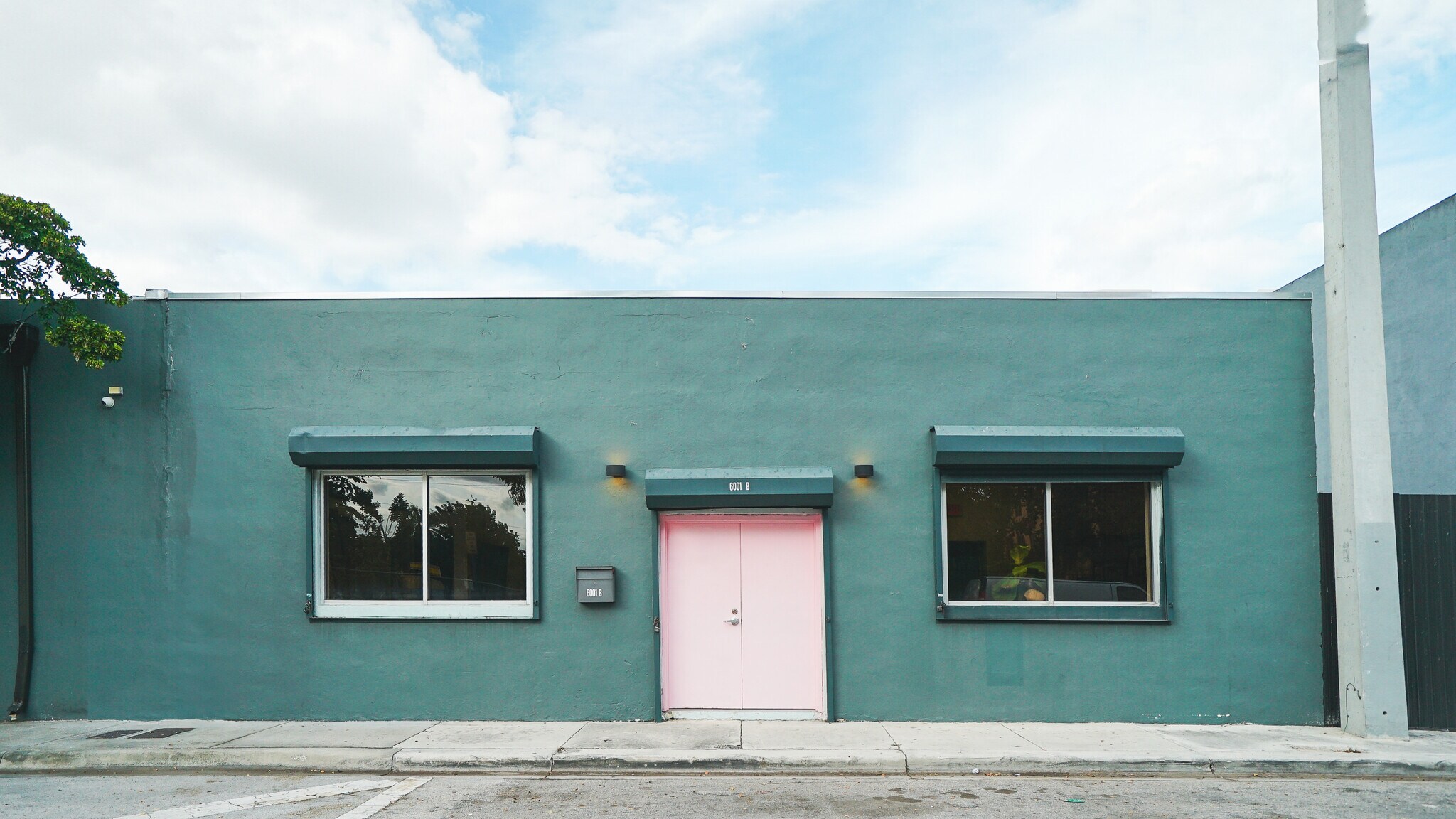6001 NW 7th Ave, Miami, FL à louer Photo du bâtiment- Image 1 de 6