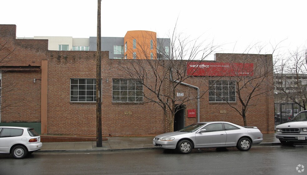 225 3rd St, Oakland, CA à vendre - Photo du bâtiment - Image 2 de 2